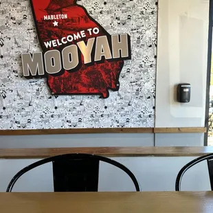 MOOYAH Signage