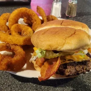 Mopey's Burger, as good as it gets.