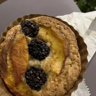 Fruit torte at the Night Market