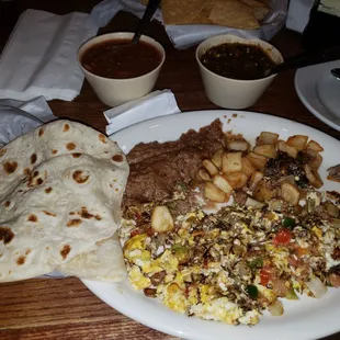 a plate of mexican food