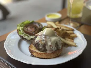 Sant Ambroeus West Village