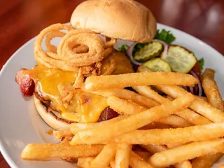 Union Pizzeria & Sports Bar