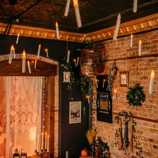 Wizard World 2022:
Oct 1st to Oct 31st.
Flying Candles.