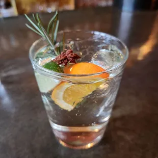 Gin &amp; Tonic