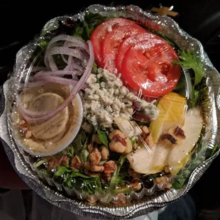 Pear Gorgonzola Salad