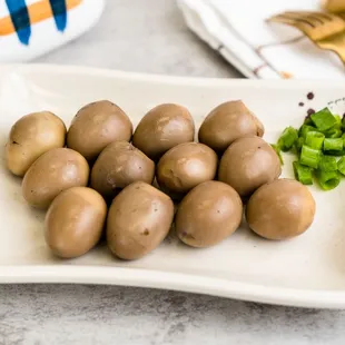 potatoes and lettuce on a plate