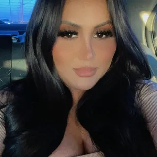 Mayra R.
