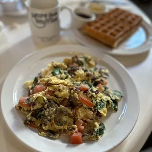 Mediterranean scramble with bacon