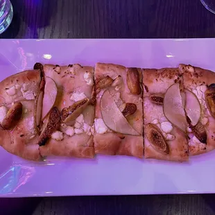 Pear and Fig Flatbread