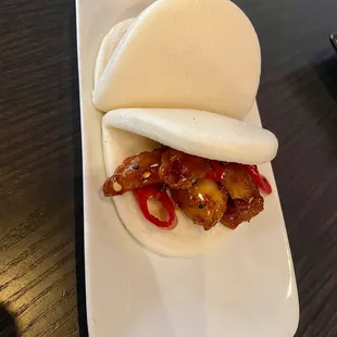 General Tso 's Bao Buns