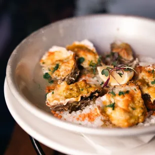Morella&apos;s baked oysters