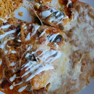 Chile Relleno and Enchilada