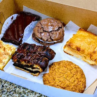 Mixture of delicious pastries.