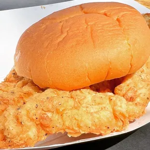 Fried chicken sandwich
