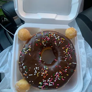 food, dough desserts, donuts