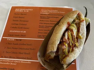 Yaquesita hot dog