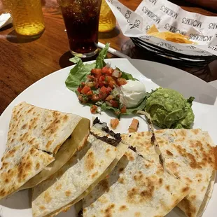 Steak quesadilla ....DO GOOD