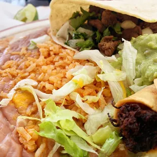 a plate of mexican food