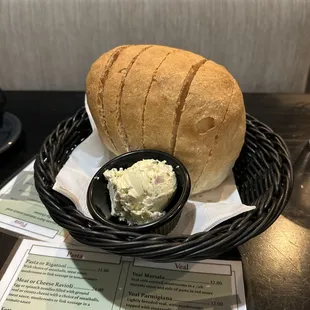 What&apos;s in this photo? A large bread in basket