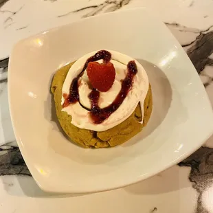 Raspberry cheesecake cookie