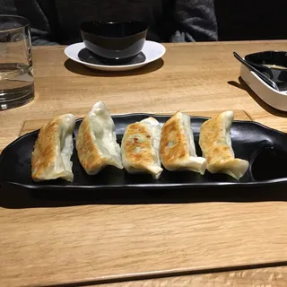 Gyoza