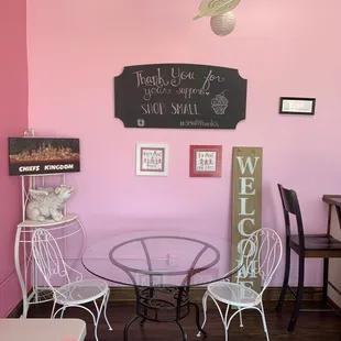 Dine in is back open