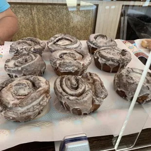 These cinnamon rolls are  .