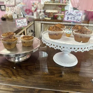 interior, cupcakes