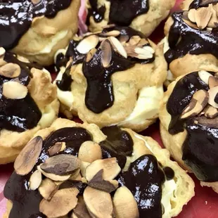 Almond Cream Puffs