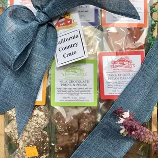 You can custom make any gift basket or crate. They have so many candies, nuts and dried fruits to choose from.