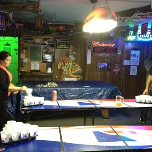 Beer pong