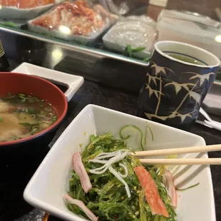 Seaweed salad, green tea and miso soup.