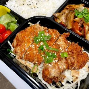 GOMA CHIKIN
 Fried Chicken Cutlet drizzled with Japanese roasted sesame dressing
