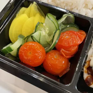 ASSORTED JAPANESE PICKLES
Includes pickled radish, pickled cucumbers and dashi marinated cherry tomatoes