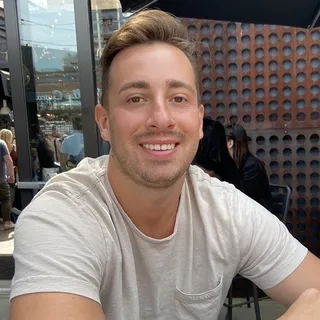 Dan D.
