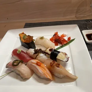 Nigiri Omakase plate