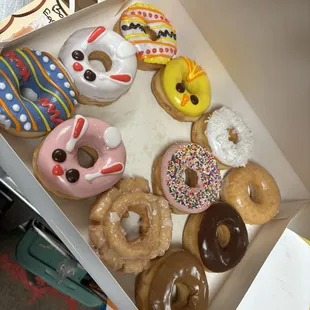 Cake Icing &amp; Topping Donuts