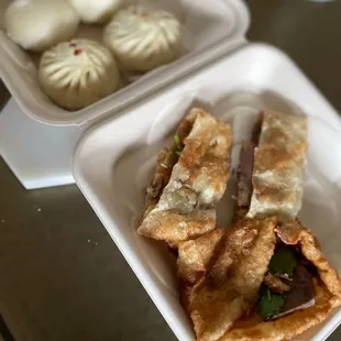 Sesame bun Salted egg bun Beef and onion bun Egg and mushroom bun Beef roll