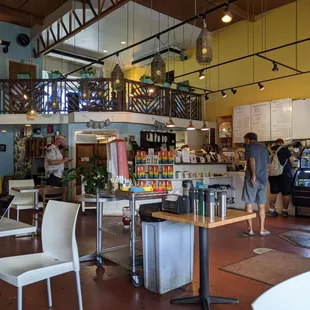 Cozy with plenty of available seating. Inside, up on the loft, and outside cafe&apos; tables