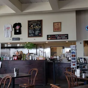 dining area and counter