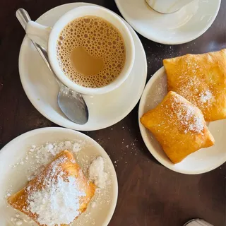 3 Pieces Beignets Favorite