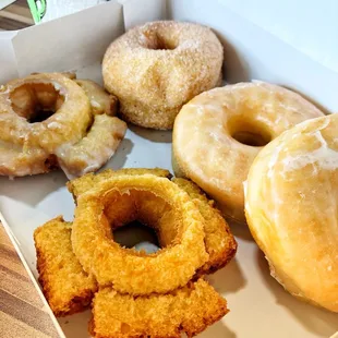 A lovely array of simple donuts