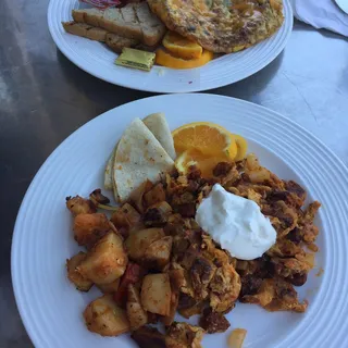 Huevos con Chorizo