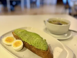 Robin's Cafe
