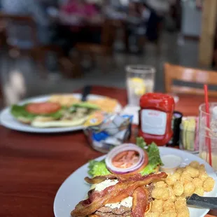 The Black &amp; Bleu And  FloMo's Way