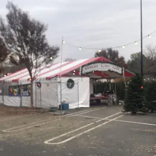 BE ADVISED they will charge a $3 Credit Card fee. Told a banner should announce the charge @ entrance. As you can see, no such advisement.