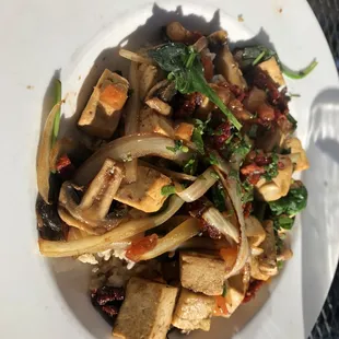 Tofu Sauté - another excellent dish. The flavors complimented well together. Very light, refreshing and filling.