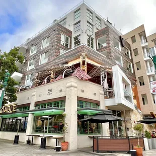 Second floor is Morning Glory. Entrance is at the stairway to the right (near the green light pole).