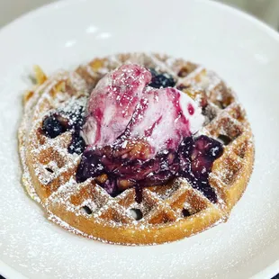BANANA BLUEBERRY WAFFLE WITH BLUEBERRY CREAM CHEESE ICE CREAM