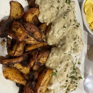 Biscuits n Gravy Breakfast